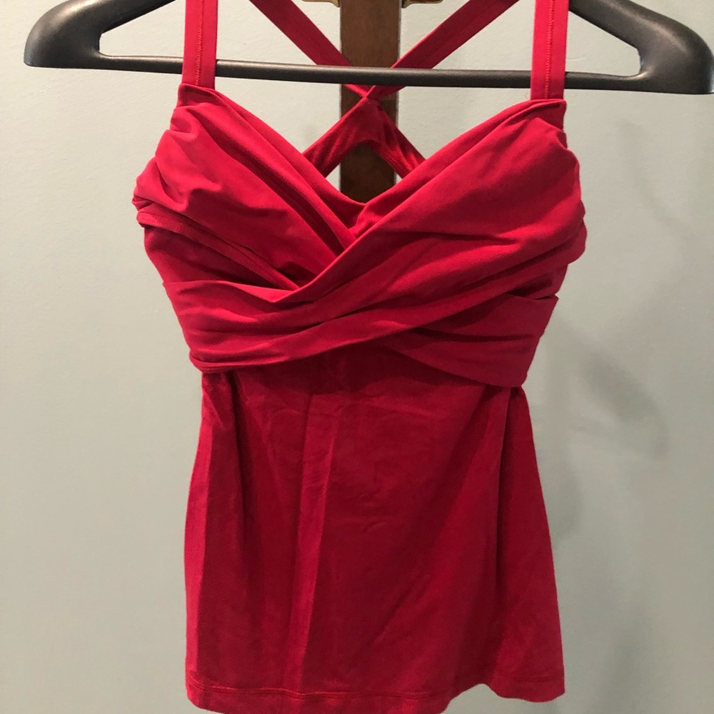 Lululemon cross front tank. Size 4. Cute!